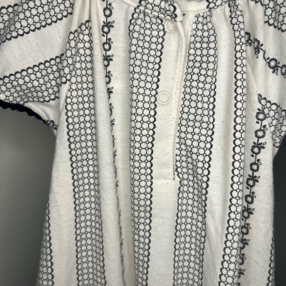 Jessica Simpson White and Black Kids Romper - Picture 7 of 9